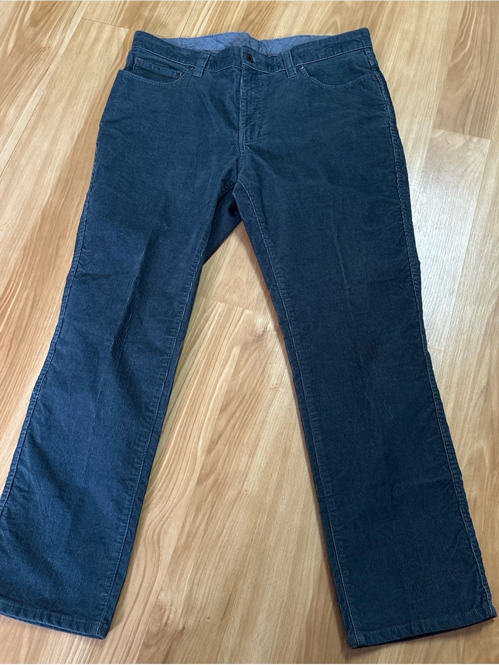 L.L.Bean Corduroy Pants Standard Fit Size 35x29 Teal Casual Straight Leg 502837